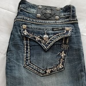 Miss Me Jean's Bootcut Size 30 Fluer de Lis Style